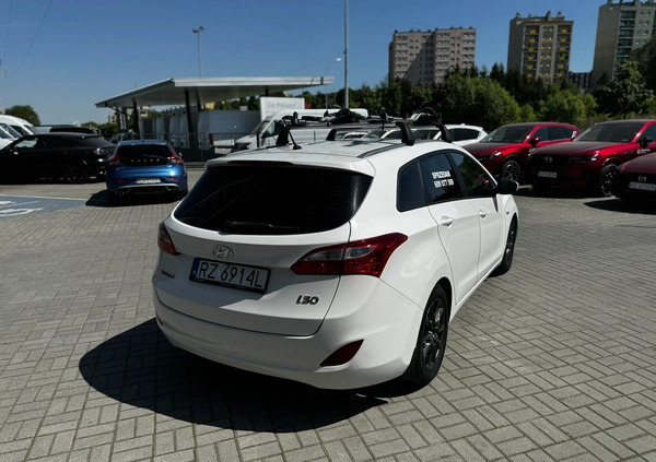 Hyundai I30 cena 31999 przebieg: 169500, rok produkcji 2013 z Łabiszyn małe 92